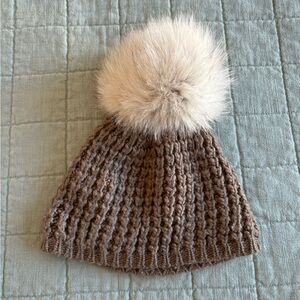 Kyi Kyi fur Pom Pom hat